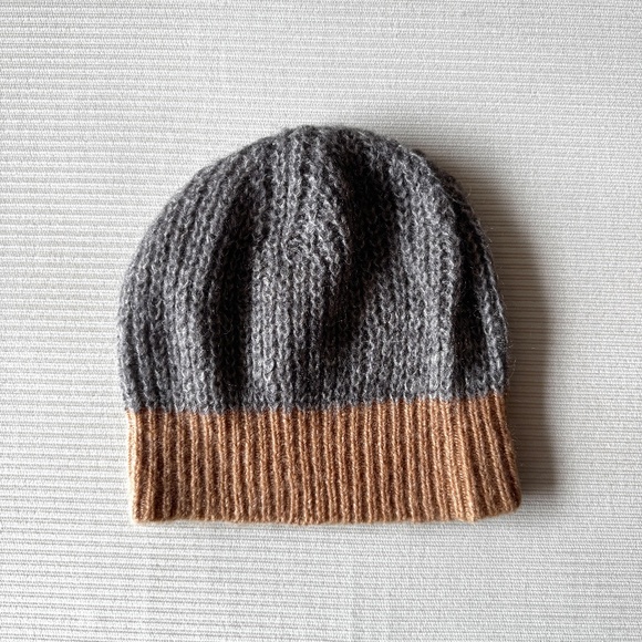 CLUB MONACO - Mohair Beanie - Picture 1 of 2